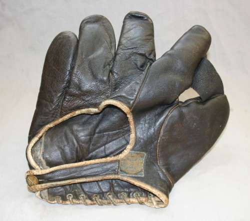 Goldsmith 43 Back